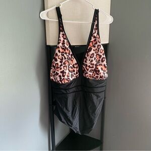 Amazon Women's Leopard Print One Piece Swimsuit - Black and Pink